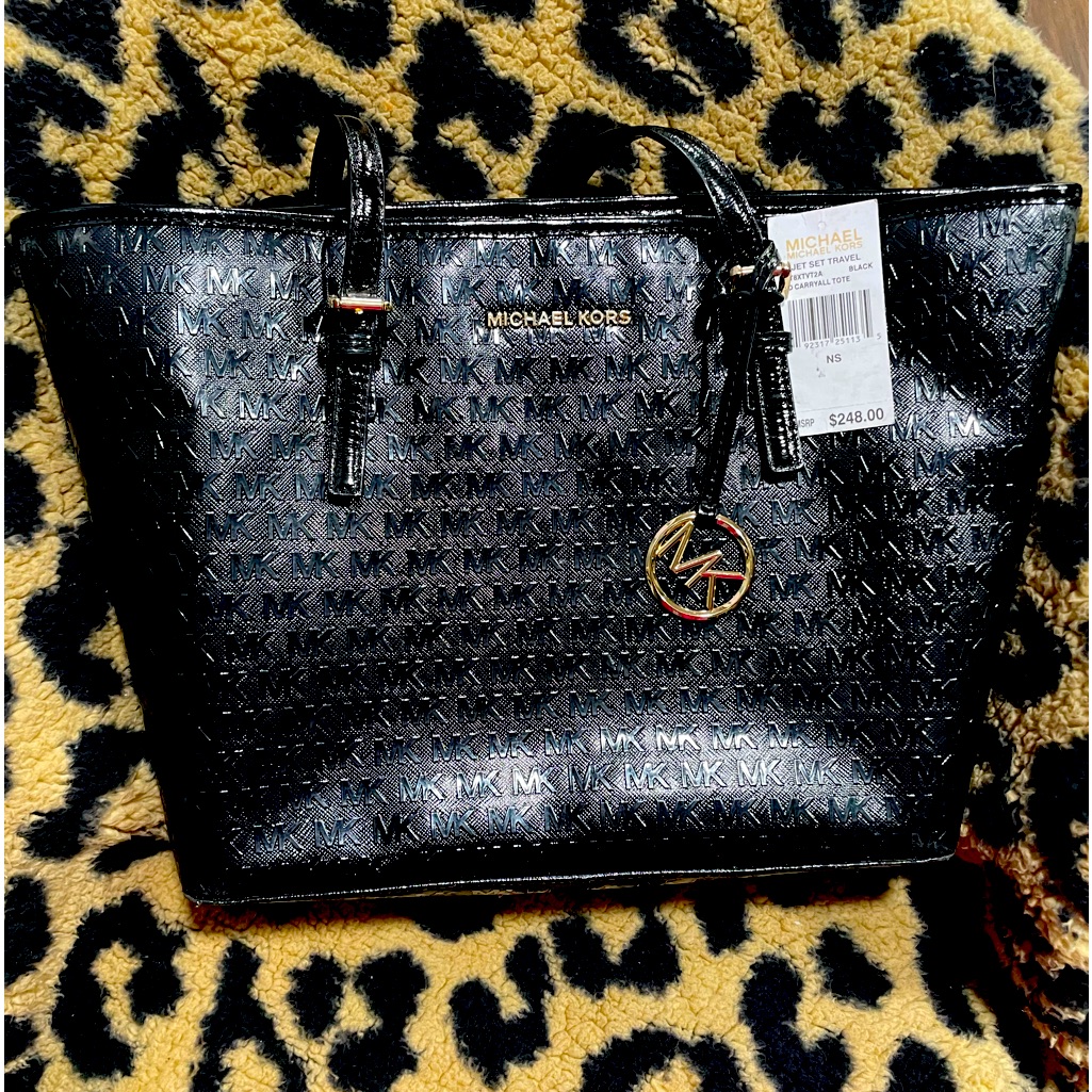 Michael Kors Jet Set Travel Bag